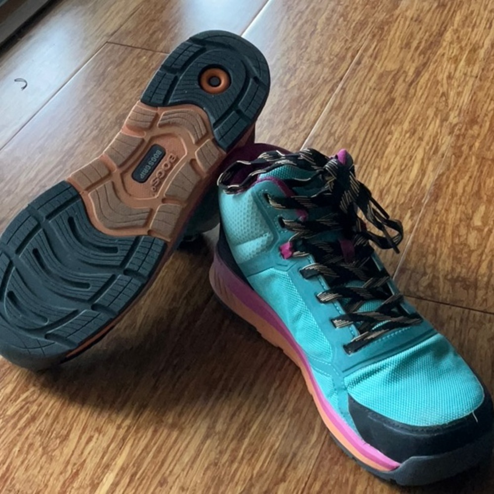 Bogs Bloom 9.5